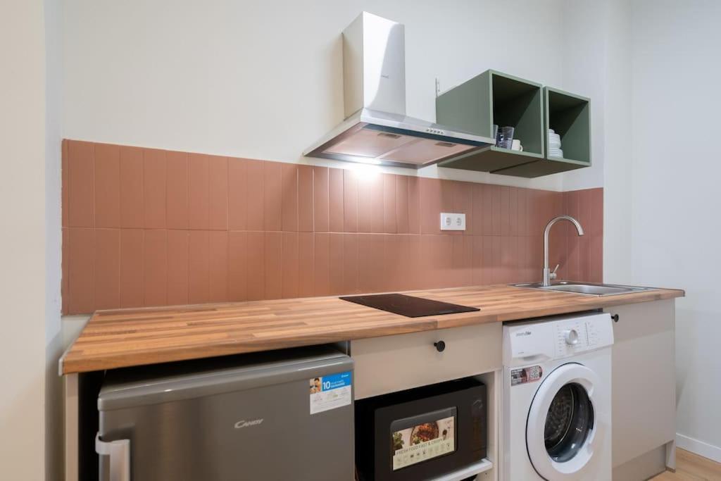 Ideal Flat For 2 Pax -F Fpo1 Madrid Exterior photo